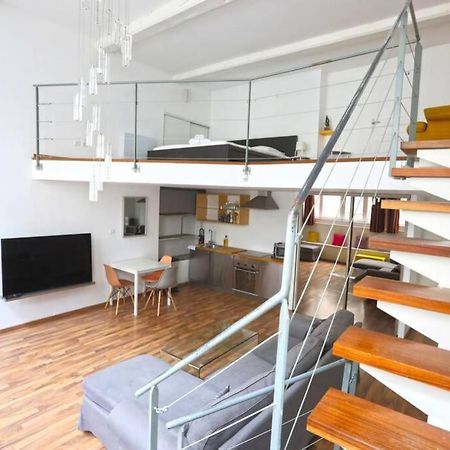 낭시 Ideal Pros Et Tourisme - Le Loft De Guise Avec Parking Prive 아파트 외부 사진