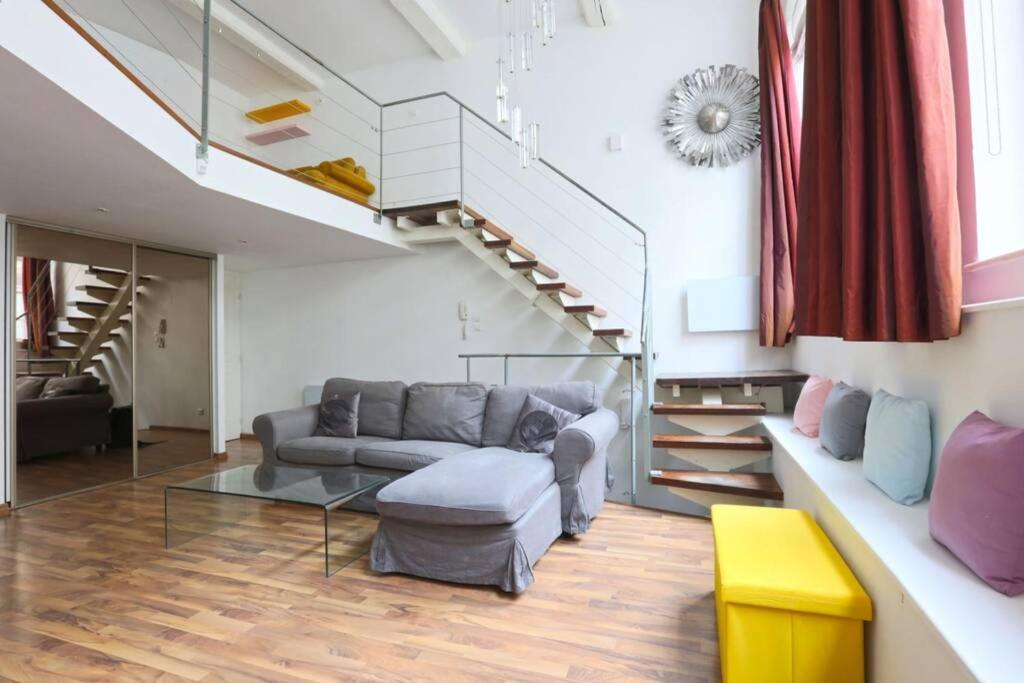 낭시 Ideal Pros Et Tourisme - Le Loft De Guise Avec Parking Prive 아파트 외부 사진